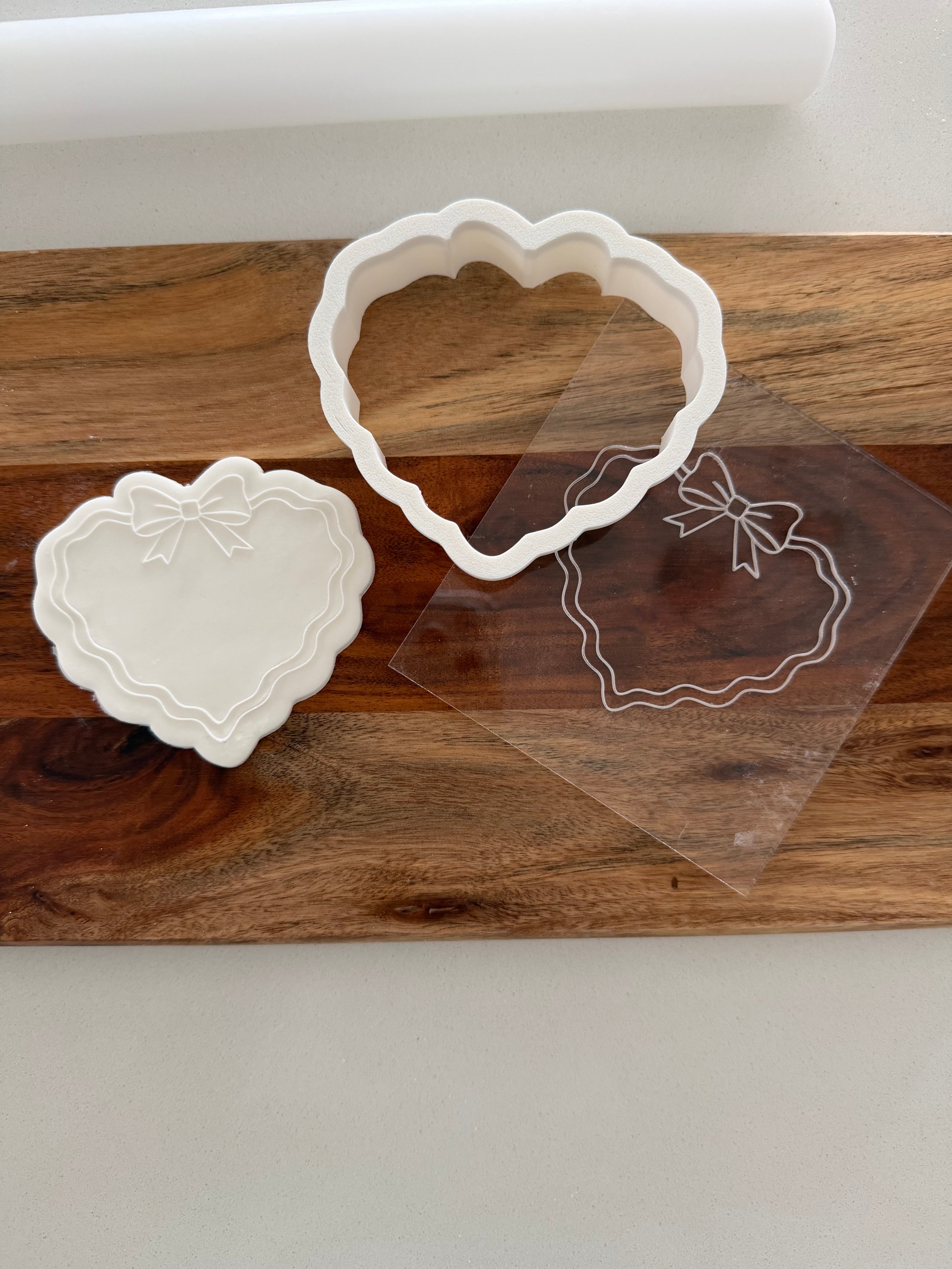 Scalloped Heart with Bow Stamp and Cutter Set