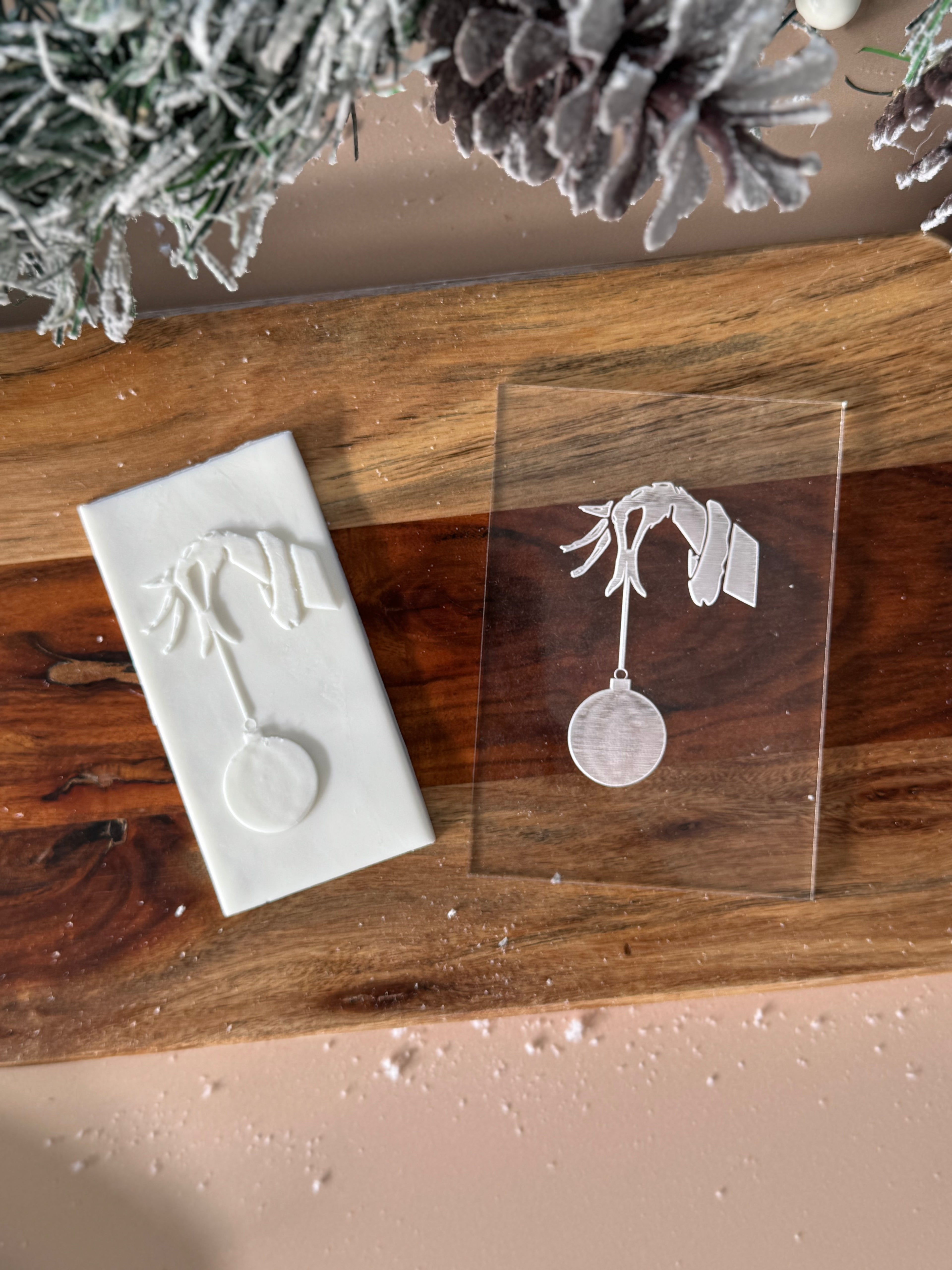 Grinch Hand with Bauble